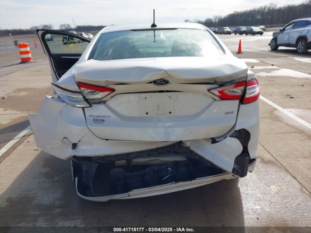 3FA6P0H76ER148108 Ford FUSION SE