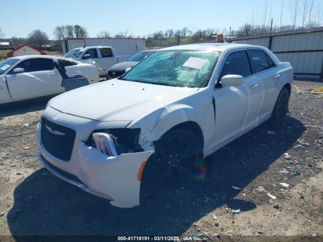 2C3CCAAG2GH211782 Chrysler 300 Limited