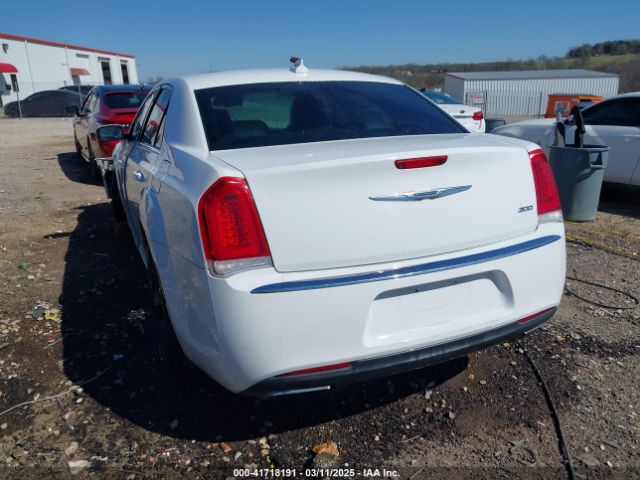 2C3CCAAG2GH211782 Chrysler 300 Limited