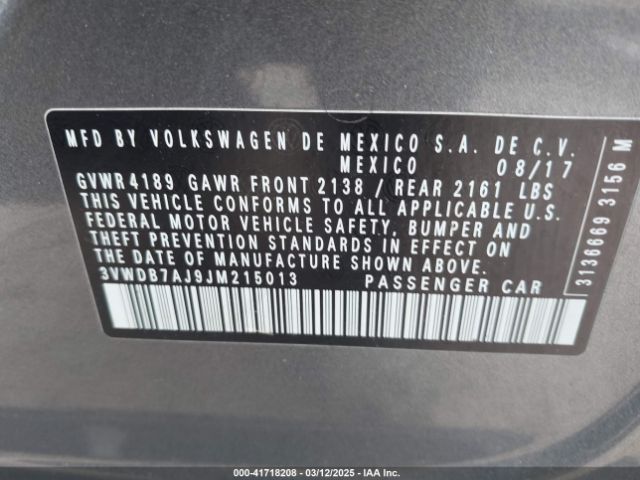 3VWDB7AJ9JM215013 Volkswagen Jetta 1.4t Se/1.4t Wolfsburg Edition