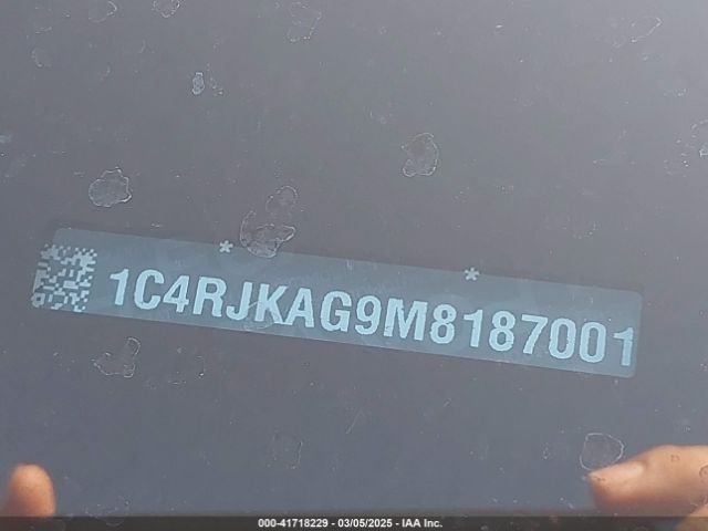 1C4RJKAG9M8187001 Jeep Grand Cherokee L Altitude 4x4