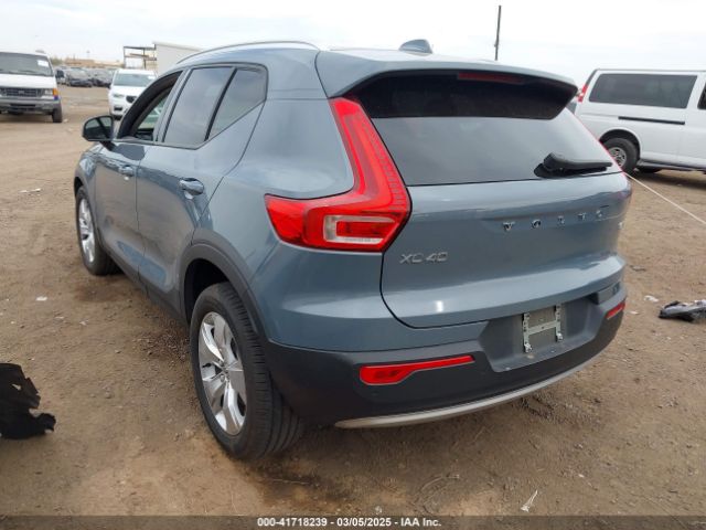 YV4162UK3M2473571 Volvo Xc40 T5 Momentum