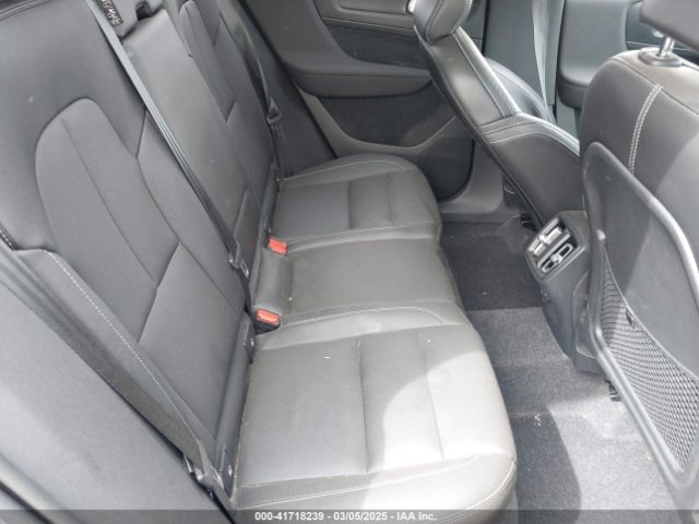 YV4162UK3M2473571 Volvo Xc40 T5 Momentum