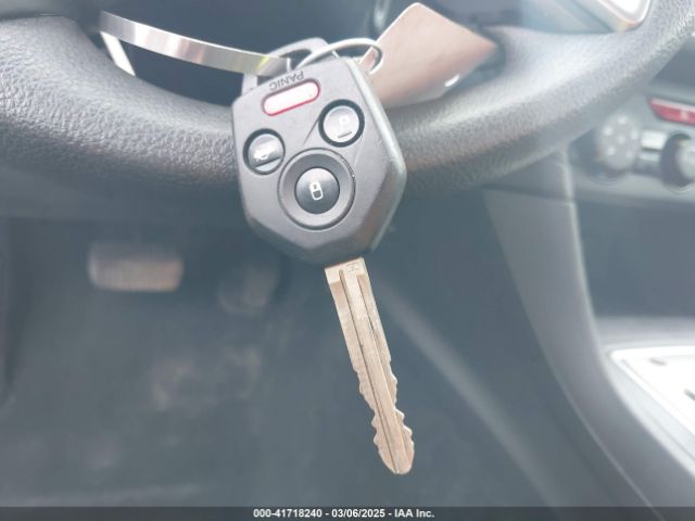4S3GKAA69J3610724 Subaru Impreza 2.0i