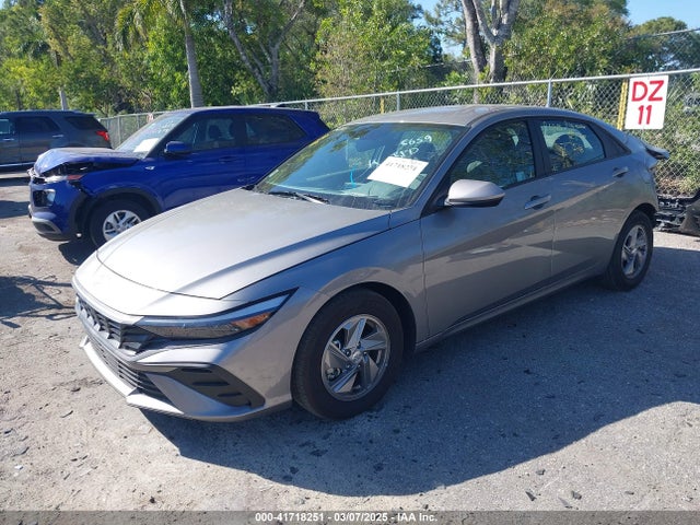 KMHLL4DGXSU886659 Hyundai ELANTRA SE