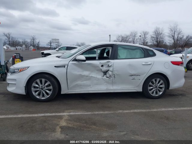5XXGT4L36JG271647 KIA Optima Lx