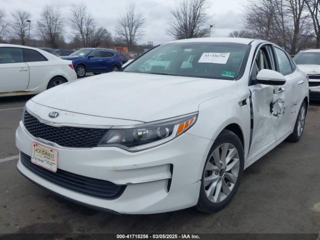5XXGT4L36JG271647 KIA Optima Lx