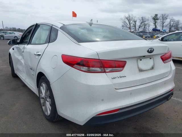 5XXGT4L36JG271647 KIA Optima Lx