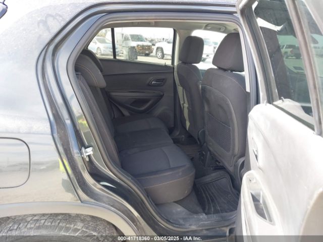 3GNCJLSB3JL237636 Chevrolet Trax Lt