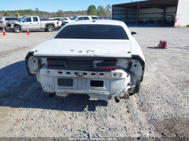 2C3CDZAG5JH241846 Dodge Challenger Sxt