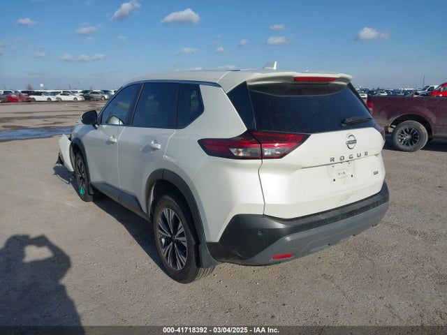 JN8BT3BA0PW430887 Nissan Rogue Sv Fwd