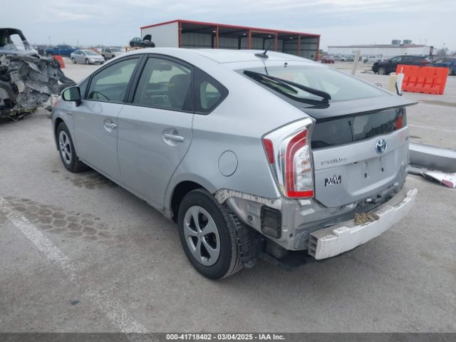 JTDKN3DU8F0431901 Toyota Prius Three