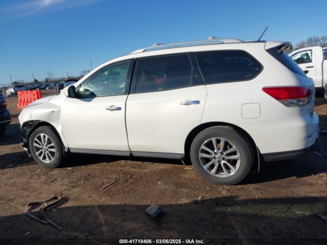 5N1AR2MM1EC705913 Nissan Pathfinder Sv