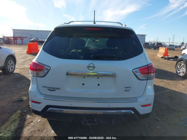5N1AR2MM1EC705913 Nissan Pathfinder Sv