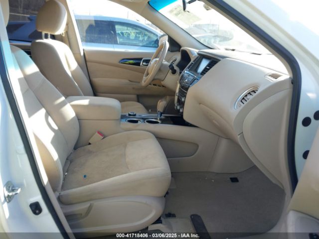 5N1AR2MM1EC705913 Nissan Pathfinder Sv