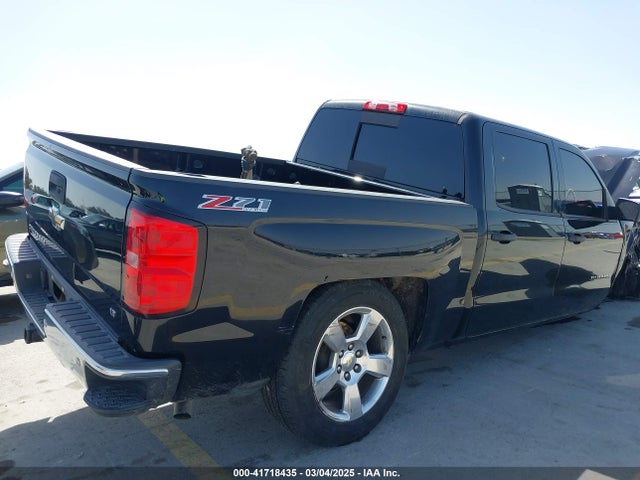 3GCUKREH8EG210945 Chevrolet Silverado 1500 2lt