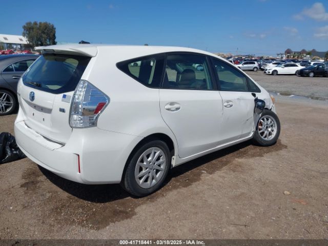 JTDZN3EU5E3311841 Toyota Prius V Three