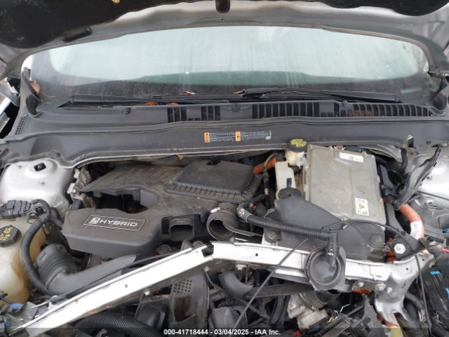 3FA6P0LU3JR141401 Ford Fusion Hybrid Se