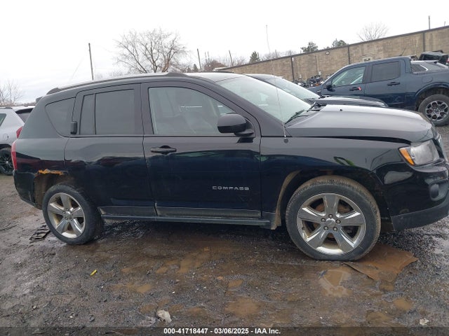 Jeep Compass Latitude 4x4 2017 1C4NJDEB4HD107948 Image 14