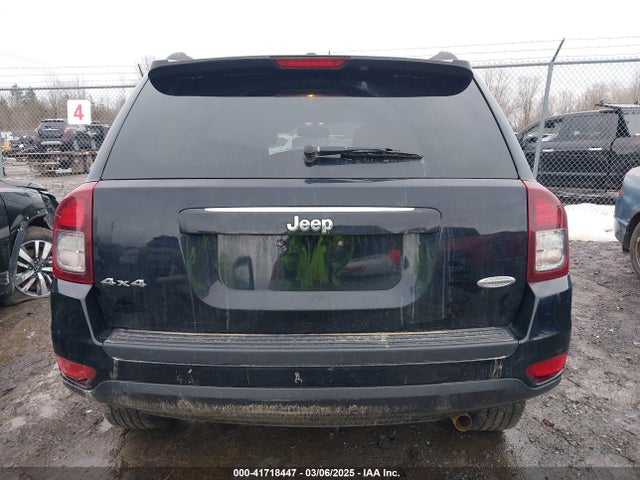 Jeep Compass Latitude 4x4 2017 1C4NJDEB4HD107948 Image 17