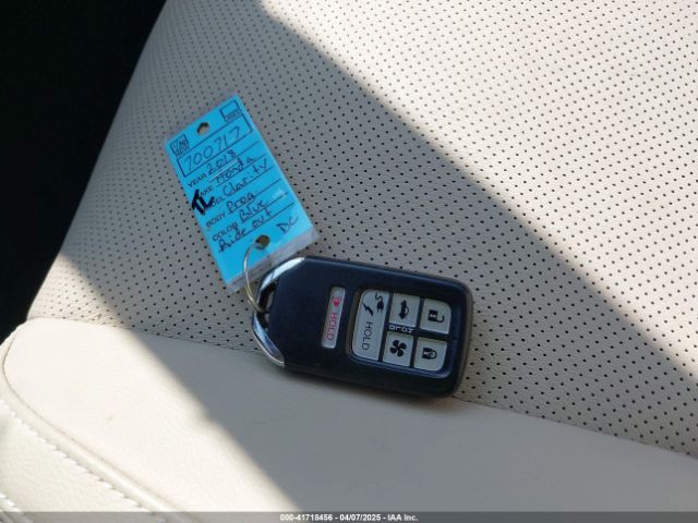 JHMZC5F32JC001730 Honda Clarity Plug-in Hybrid Touring