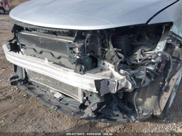 2C4RC1EG7JR121562 Chrysler Pacifica Touring L Plus