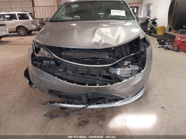 Chrysler Pacifica Touring L 2020 2C4RC1BG0LR165863 Image 6