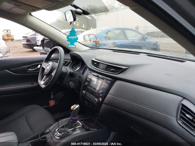 5N1AT2MV1HC773613 Nissan ROGUE S