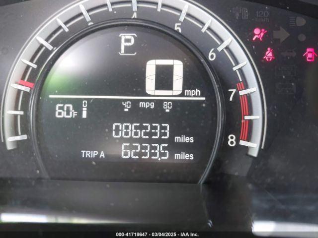 2HKRW5H38KH417843 Honda CR-V LX