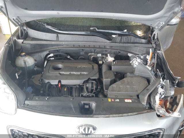 KNDPMCAC5K7607602 KIA Sportage Lx