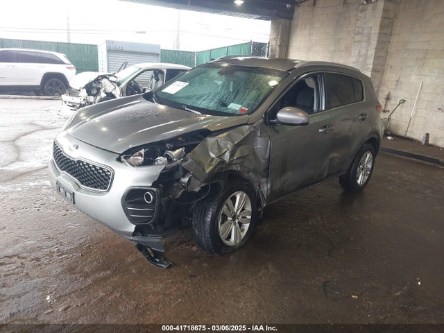 KNDPMCAC5K7607602 KIA Sportage Lx