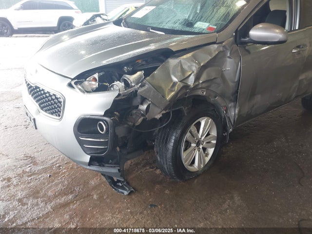 KNDPMCAC5K7607602 KIA Sportage Lx