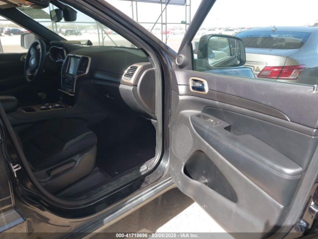 1C4RJEAGXFC231749 Jeep Grand Cherokee Laredo