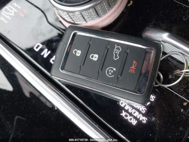 1C4RJKDG4P8708478 Jeep Grand Cherokee L Overland 4x4