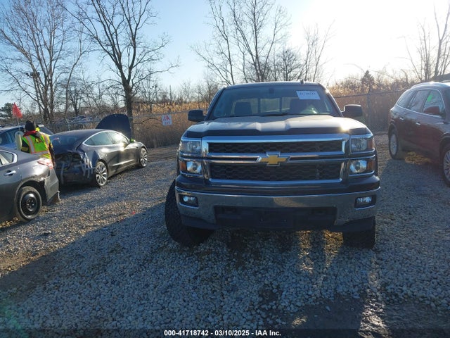 3GCUKREC4EG113052 Chevrolet Silverado 1500 1lt