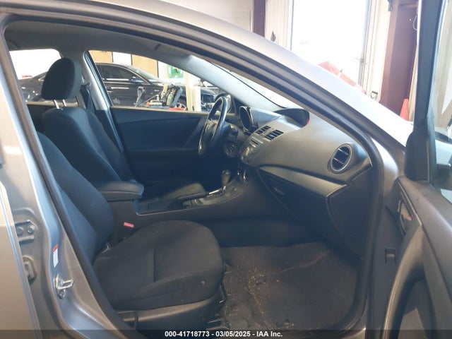Aukcja sprzedaży 2011 Mazda Mazda3 I Sport, vin: JM1BL1UG2B1492573, numer aukcji: 41718773