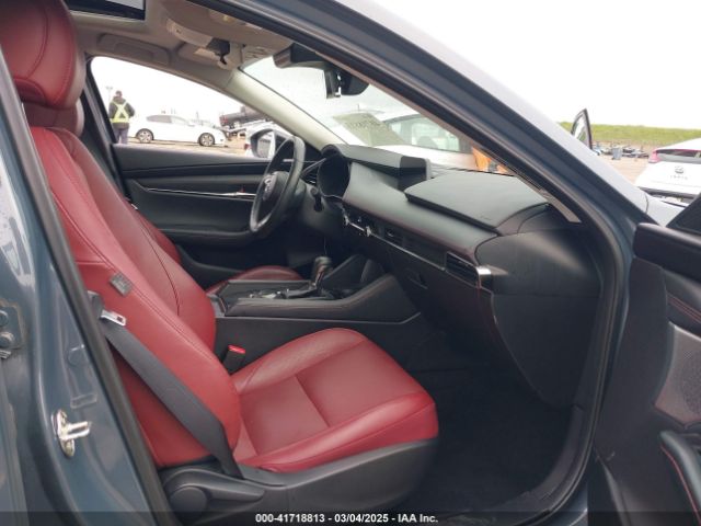 3MZBPBCM4PM358964 Mazda Mazda3 2.5 S Carbon Edition