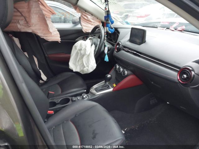 JM1DKFC70J0320122 Mazda Cx-3 Touring