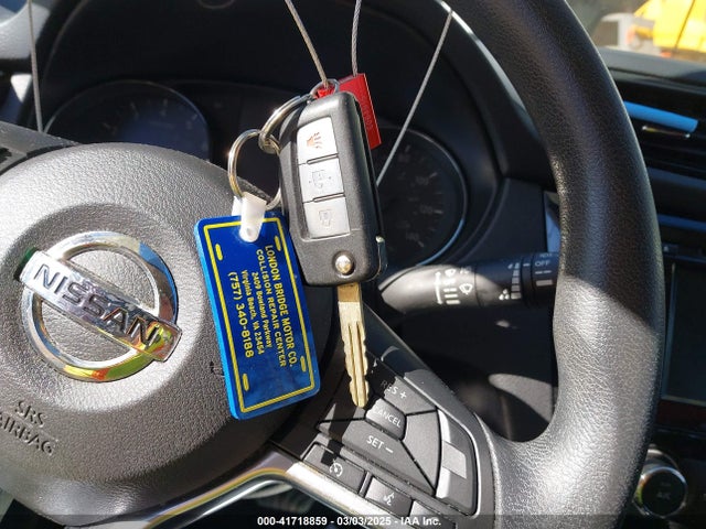 JN1BJ1CP0KW239846 Nissan Rogue Sport S