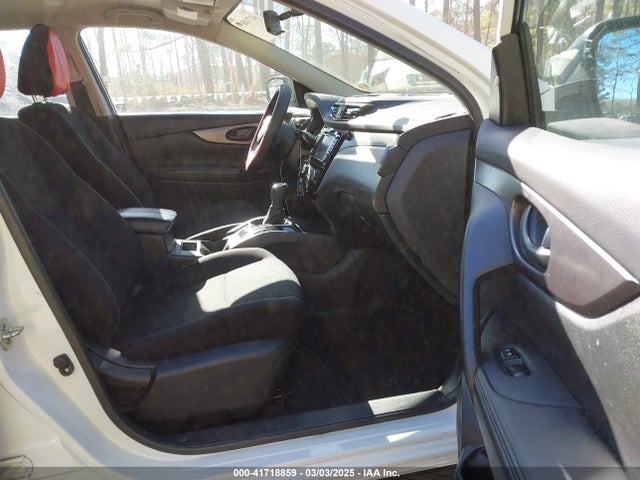 JN1BJ1CP0KW239846 Nissan Rogue Sport S