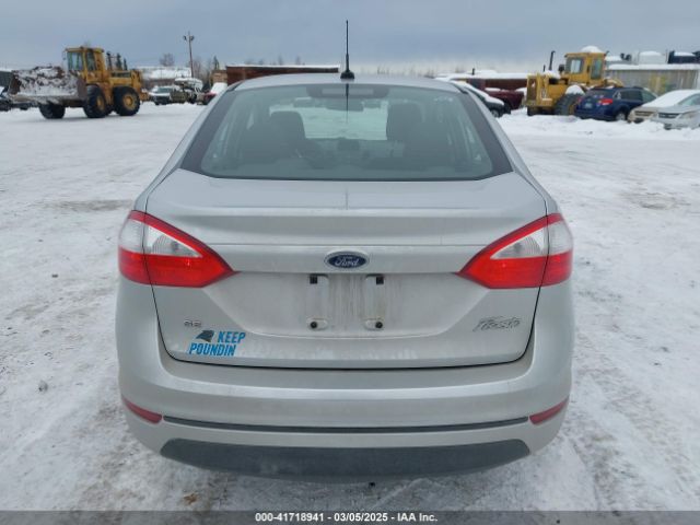 3FADP4BJ7HM129605 Ford FIESTA SE