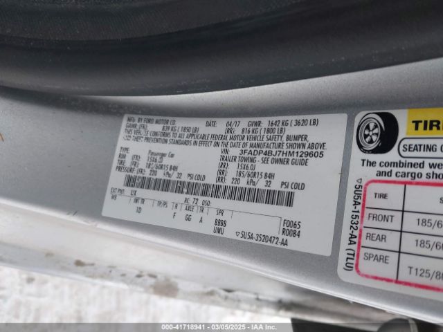 3FADP4BJ7HM129605 Ford FIESTA SE