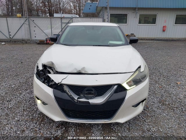 Nissan Maxima 3.5 S 2017 1N4AA6AP8HC361766 Image 12