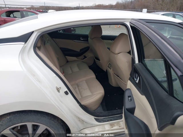 Nissan Maxima 3.5 S 2017 1N4AA6AP8HC361766 Image 8