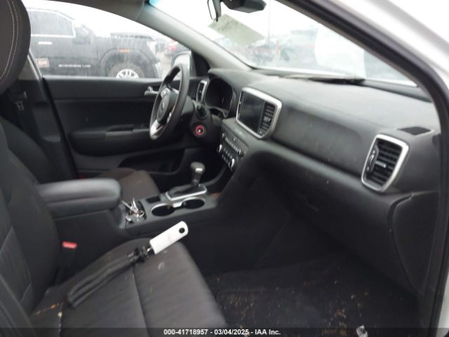 KNDPMCAC6M7874332 KIA Sportage Lx