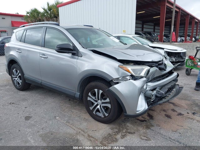 Toyota RAV4 LE 2018 JTMZFREV5JJ182742 Image 1