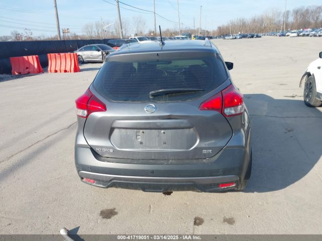 3N1CP5CU5JL503485 Nissan KICKS SR