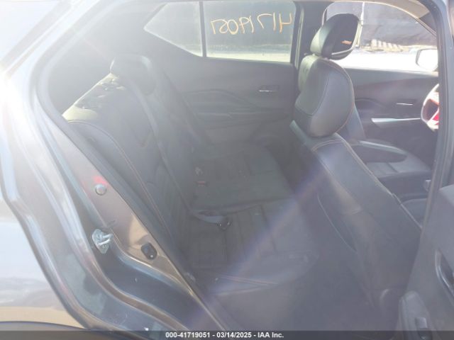 3N1CP5CU5JL503485 Nissan KICKS SR