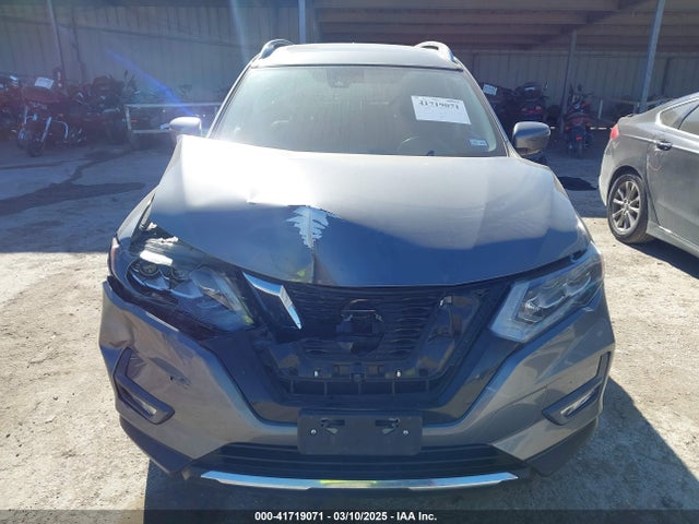 JN8AT2MT6JW469253 Nissan Rogue Sl