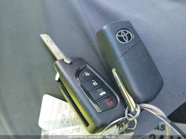 4T1G11AK8PU781060 Toyota CAMRY SE
